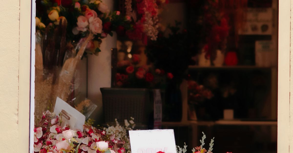 Matching Flower Girl Accessories for a Themed Wedding