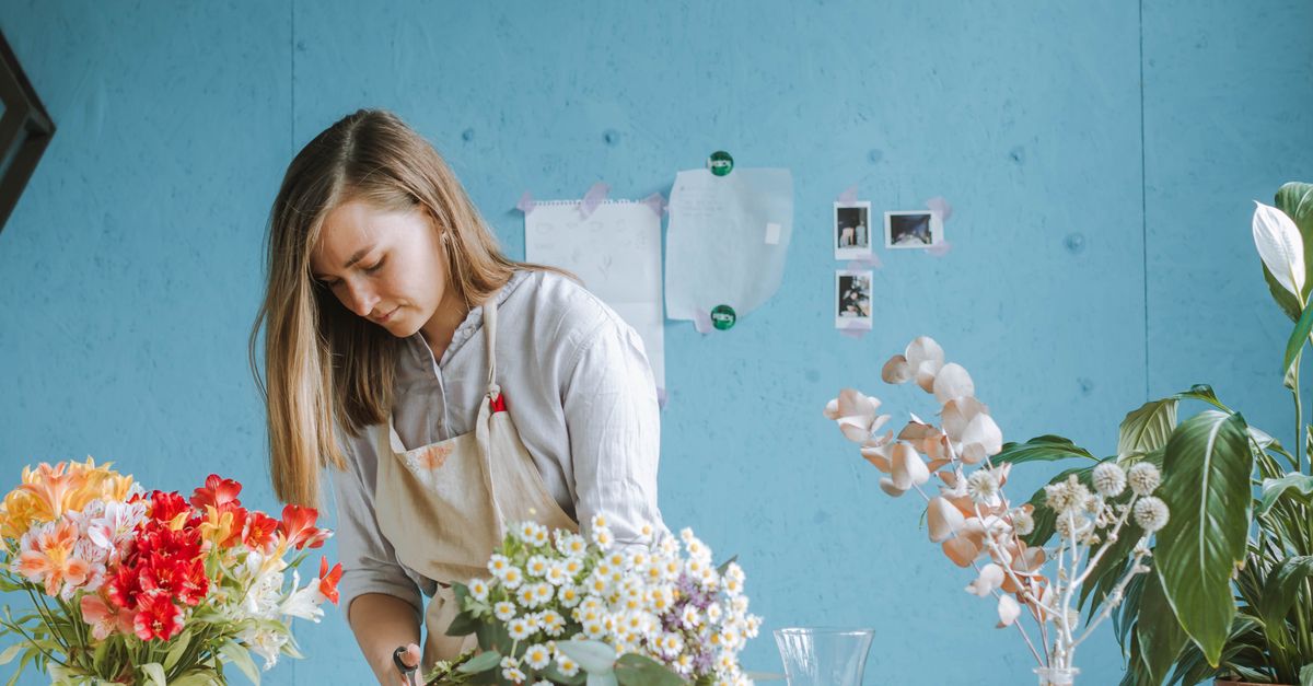 Seasonal Themes for Stunning Floral Installations